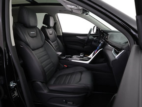 Maxus Euniq 6
