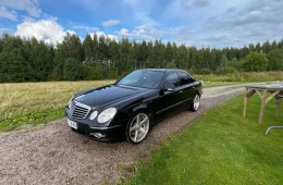 Mercedes-Benz E