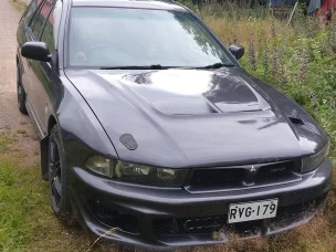 Mitsubishi Legnum