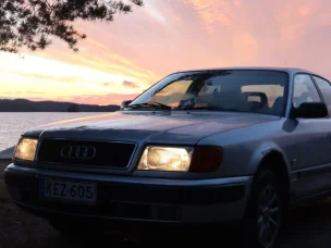 Audi 100