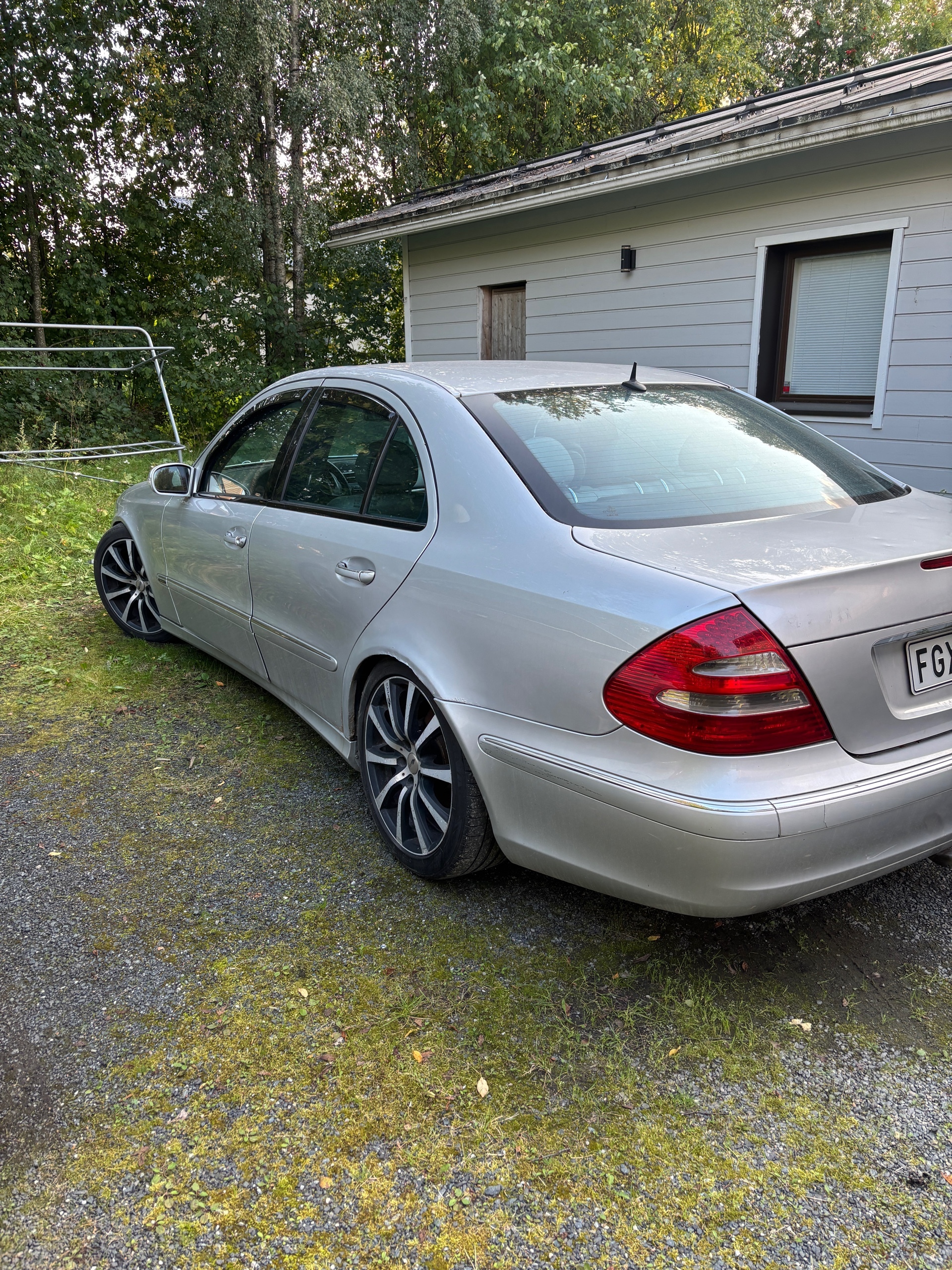 Mercedes-Benz 270 E 270 CDI 2002, kuva 2/9