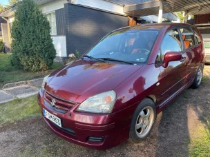 Suzuki Liana