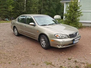 Nissan Maxima