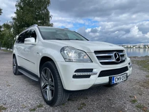 Mercedes-Benz GL