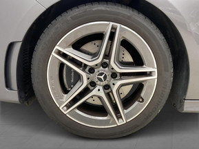 Mercedes-Benz A