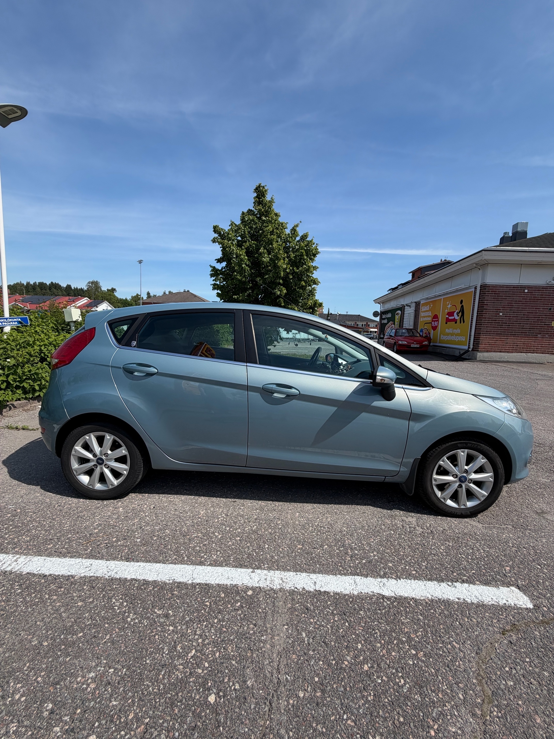 Ford Fiesta 2009, kuva 5/8