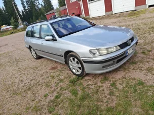 Peugeot 406