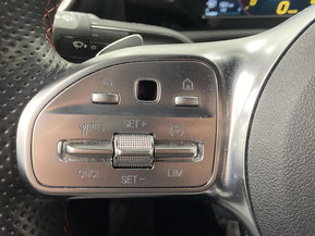 Mercedes-Benz A