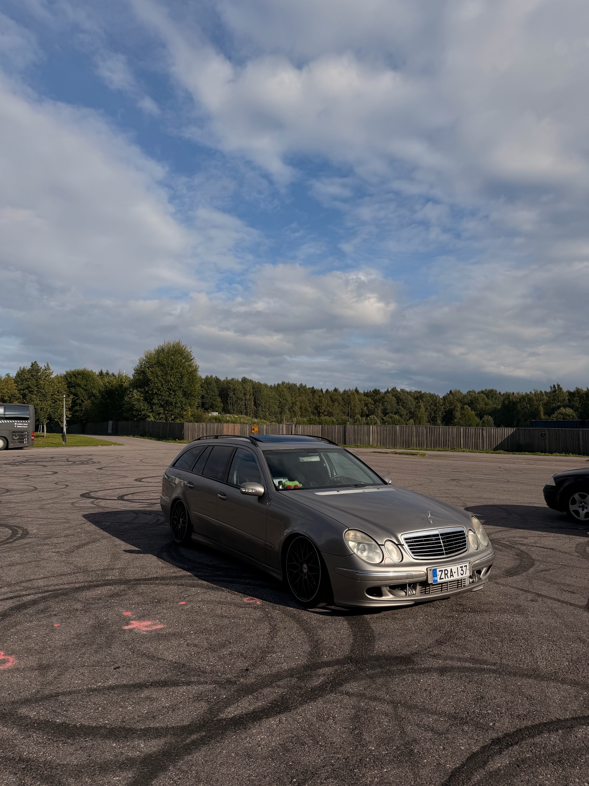 Mercedes-Benz 270