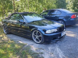 BMW 323