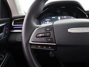 Maxus Euniq 6