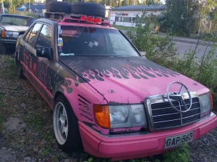 Mercedes-Benz 230
