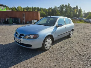 Nissan Almera