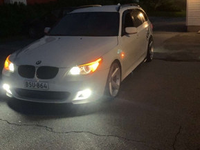 BMW 525