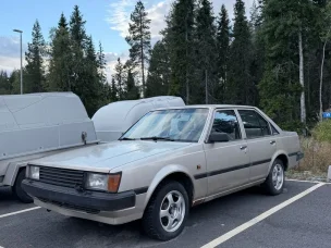 Toyota Carina