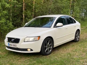 Volvo S40