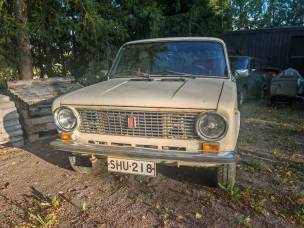 Lada 1200