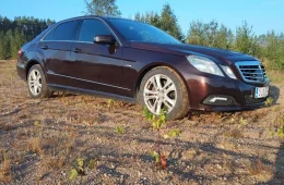 Mercedes-Benz E