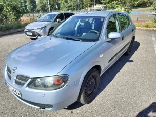 Nissan Almera