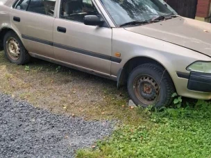 Toyota Carina II