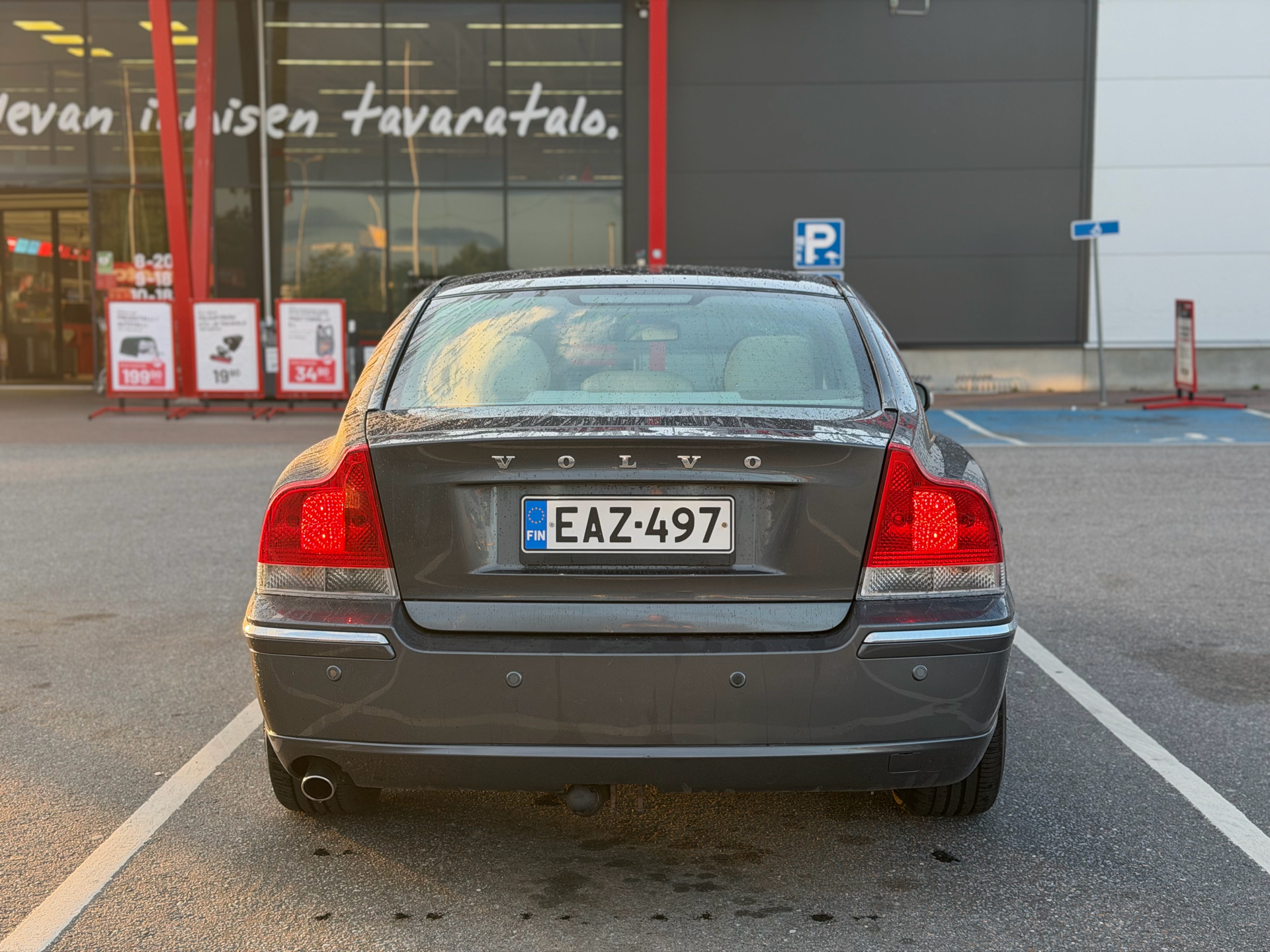 Volvo S60 2,5T Classic aut 2009, photo 5/10
