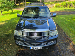 Lincoln Navigator