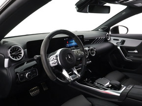Mercedes-Benz CLA 45 AMG