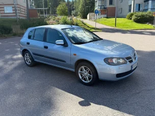 Nissan Almera