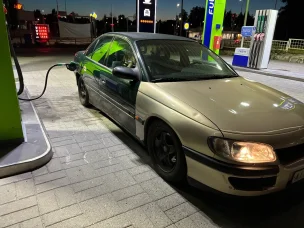 Opel Omega
