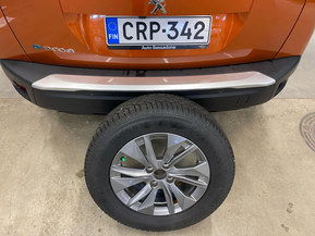 Peugeot e-2008