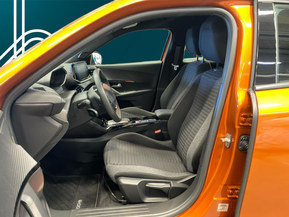 Peugeot e-2008