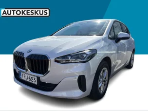 BMW 225