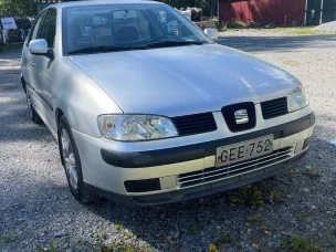 Seat Cordoba