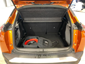 Peugeot e-2008