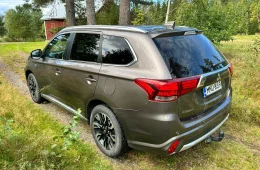 Mitsubishi Outlander PHEV