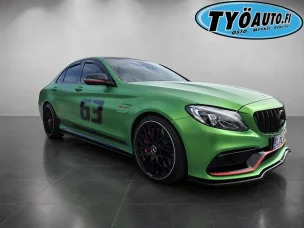 Mercedes-Benz C 63 AMG