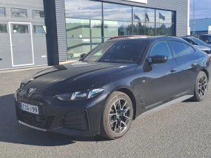 BMW i4 M50