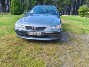 Peugeot 406