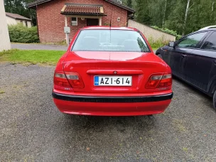 Mitsubishi Carisma