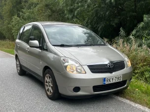 Toyota Corolla Verso