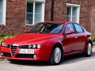 Alfa Romeo 159