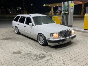 Mercedes-Benz 250