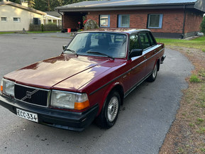 Volvo 240