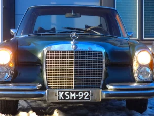 Mercedes-Benz S