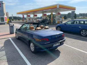 Peugeot 306