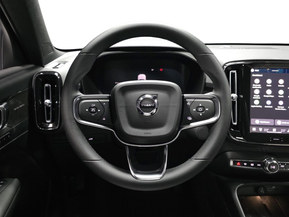 Volvo EX40