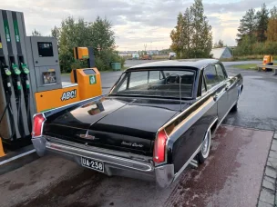 Oldsmobile 98