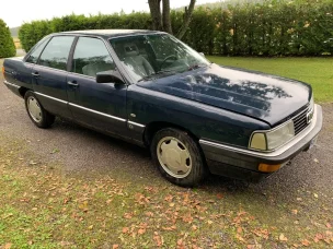 Audi 200