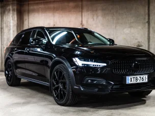 Volvo V90 Cross Country