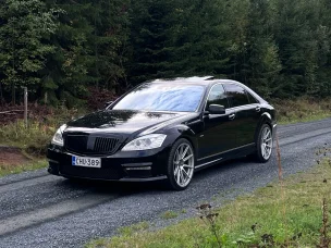 Mercedes-Benz S
